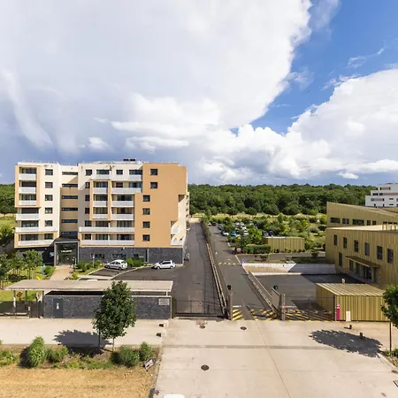 Apartman 504 - L'obsidienne -